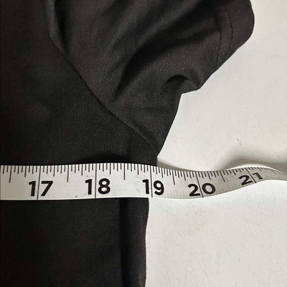 Mother of Dragons Black Short Sleeve T-Shirt -Size Small - Picture 5 of 6